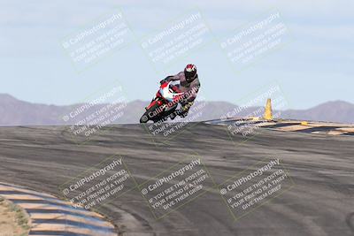 media/Nov-16-2025-Race Pace (Sun) [[8c5fa54630]]/Verified Riders/1-Turns 9 and 10 (925am)/